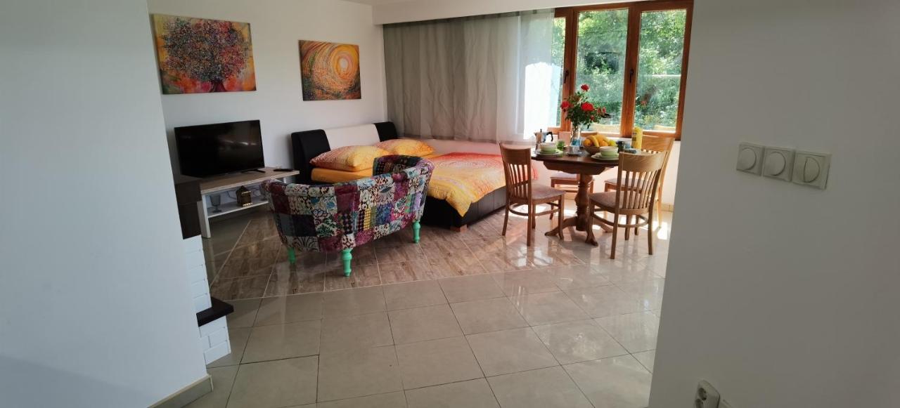 Villa Metatron U Doma Balçık Dış mekan fotoğraf